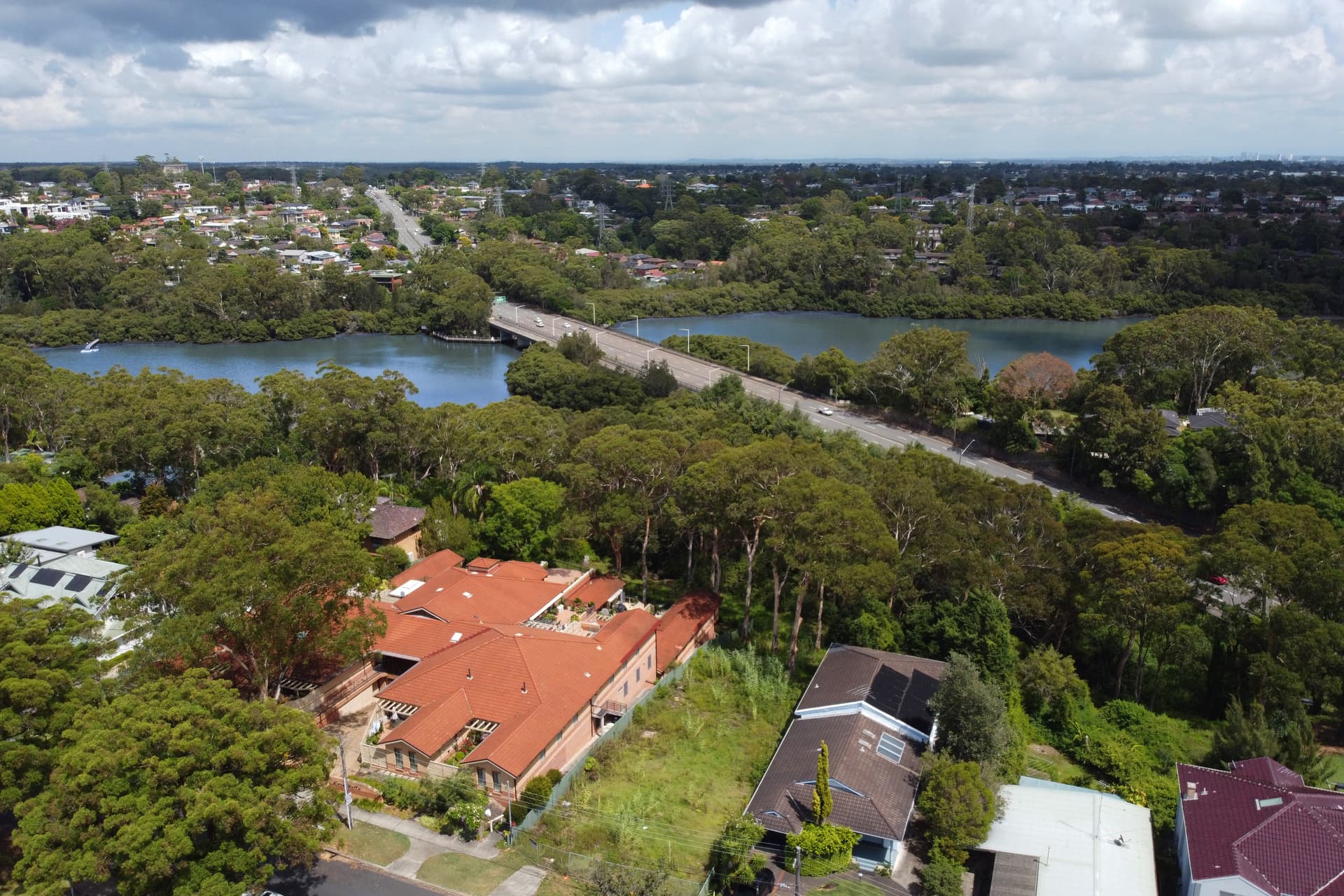 41 Clarke Street Peakhurst NSW 2210 - Thumbnail 4