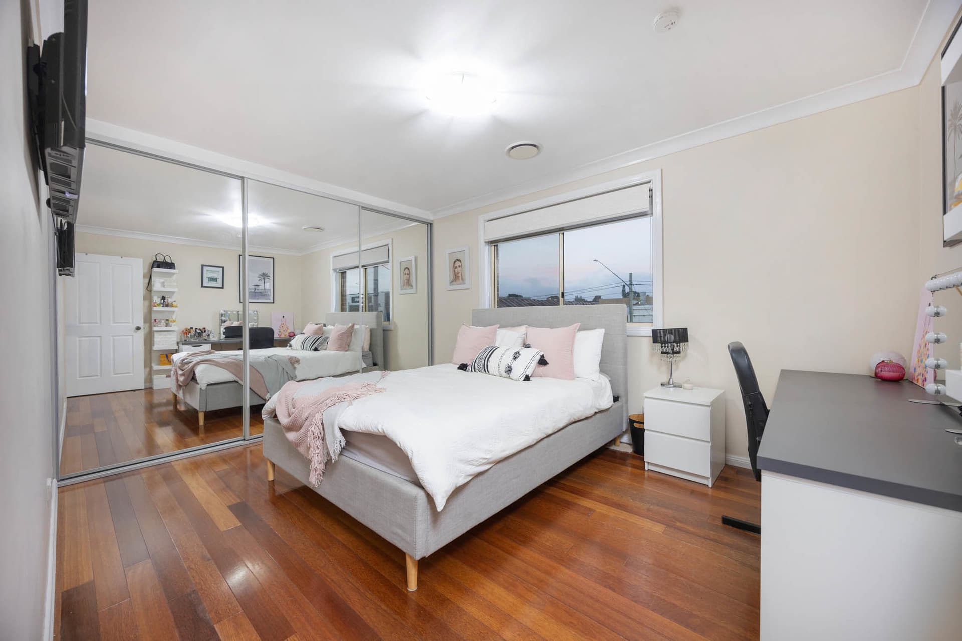 1/2 Wilbur Street Greenacre NSW 2190 - Thumbnail 7