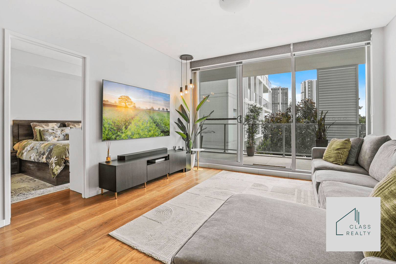 LUXURIOUS 2-BED UNIT